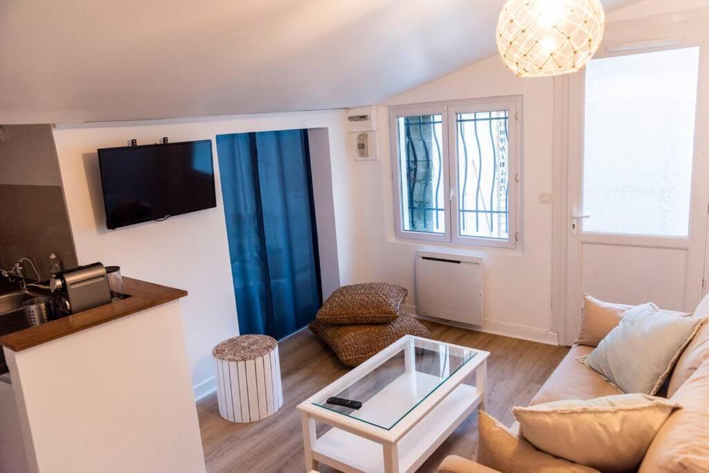 Appartement 2 Personnes, Place St Sauveur A 2Min Кан Екстериор снимка